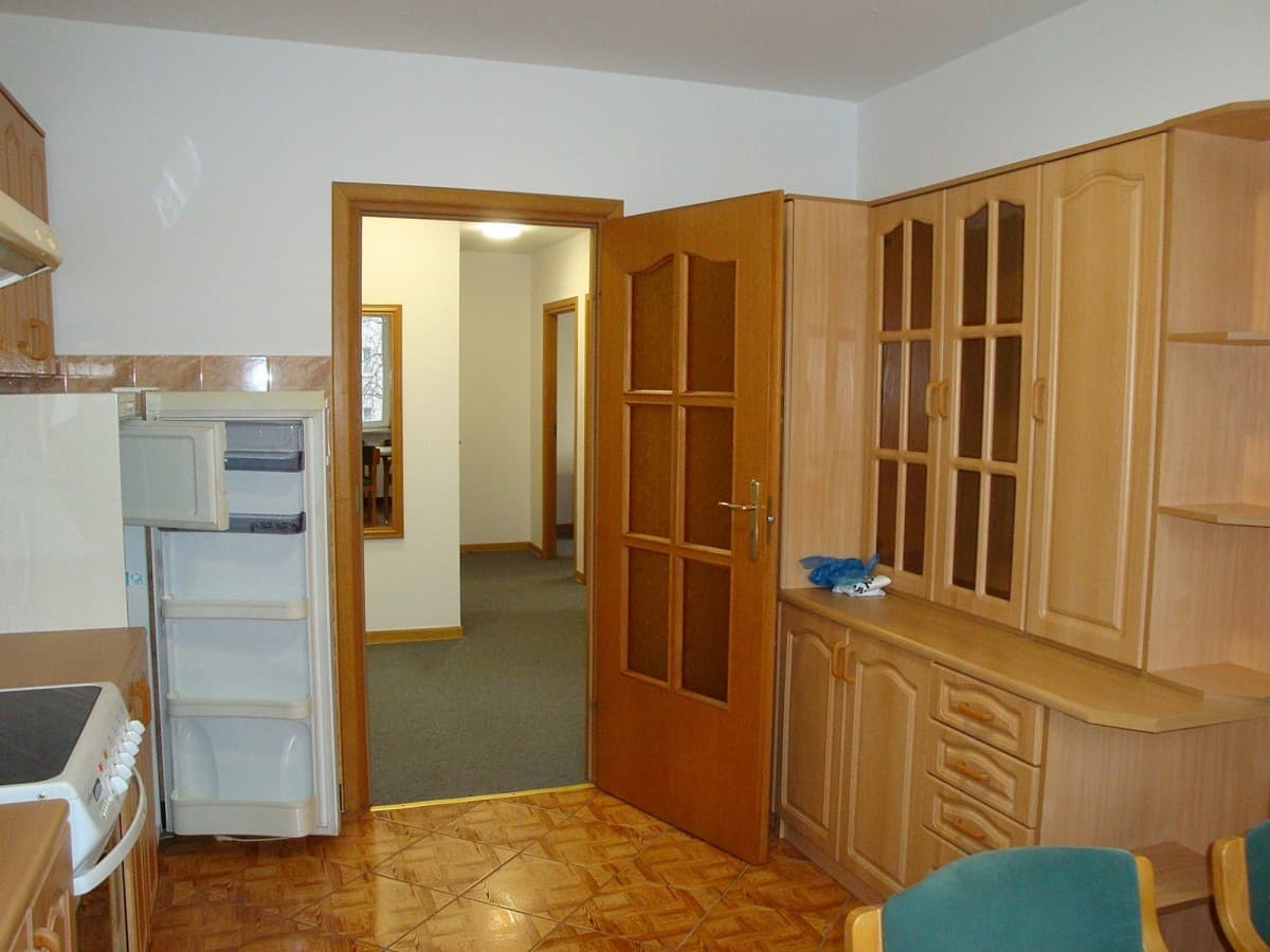 Office space in renovated building near public transport – 7