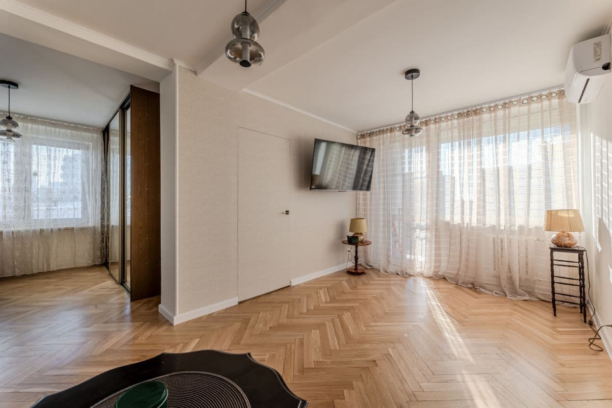 Renovated apartment ready to move in – 7