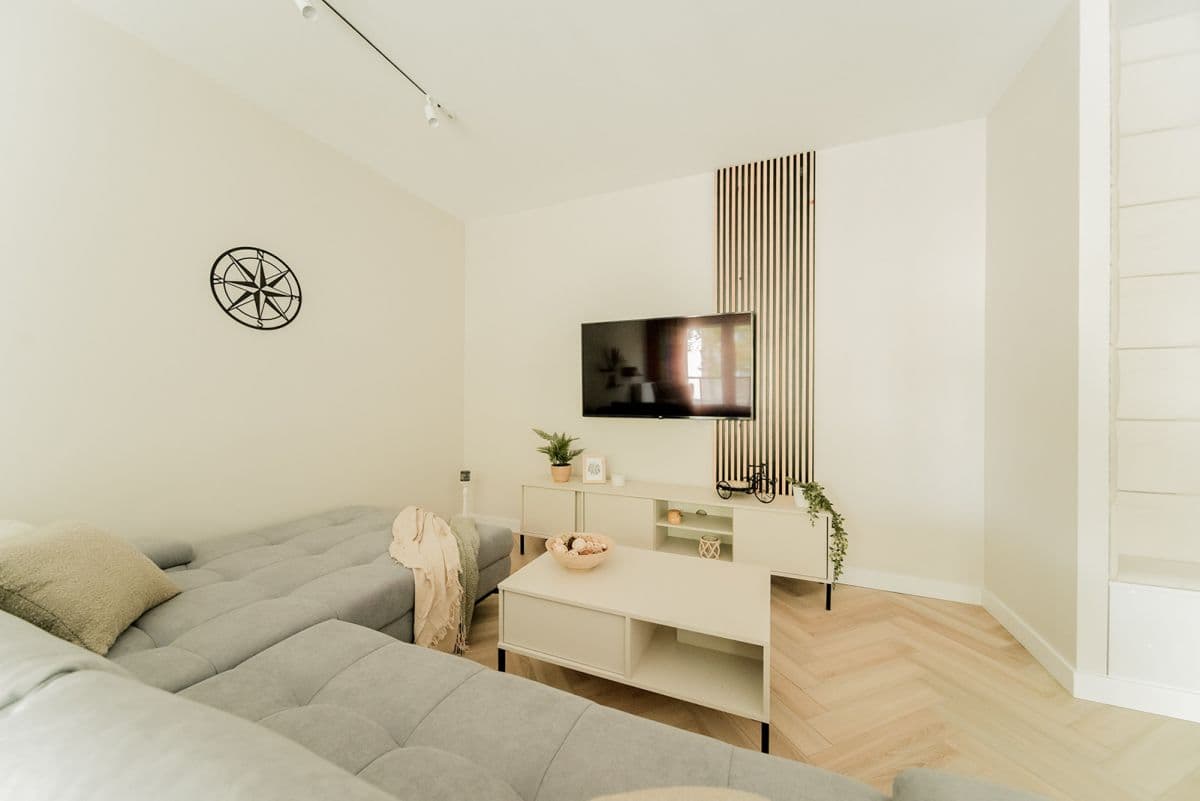 Modern 3-room apartment near Park Znicza – 6