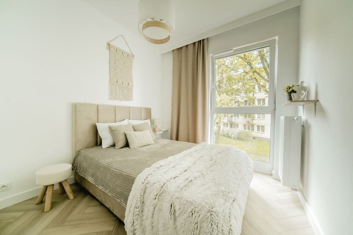 Modern 3-room apartment near Park Znicza – 11