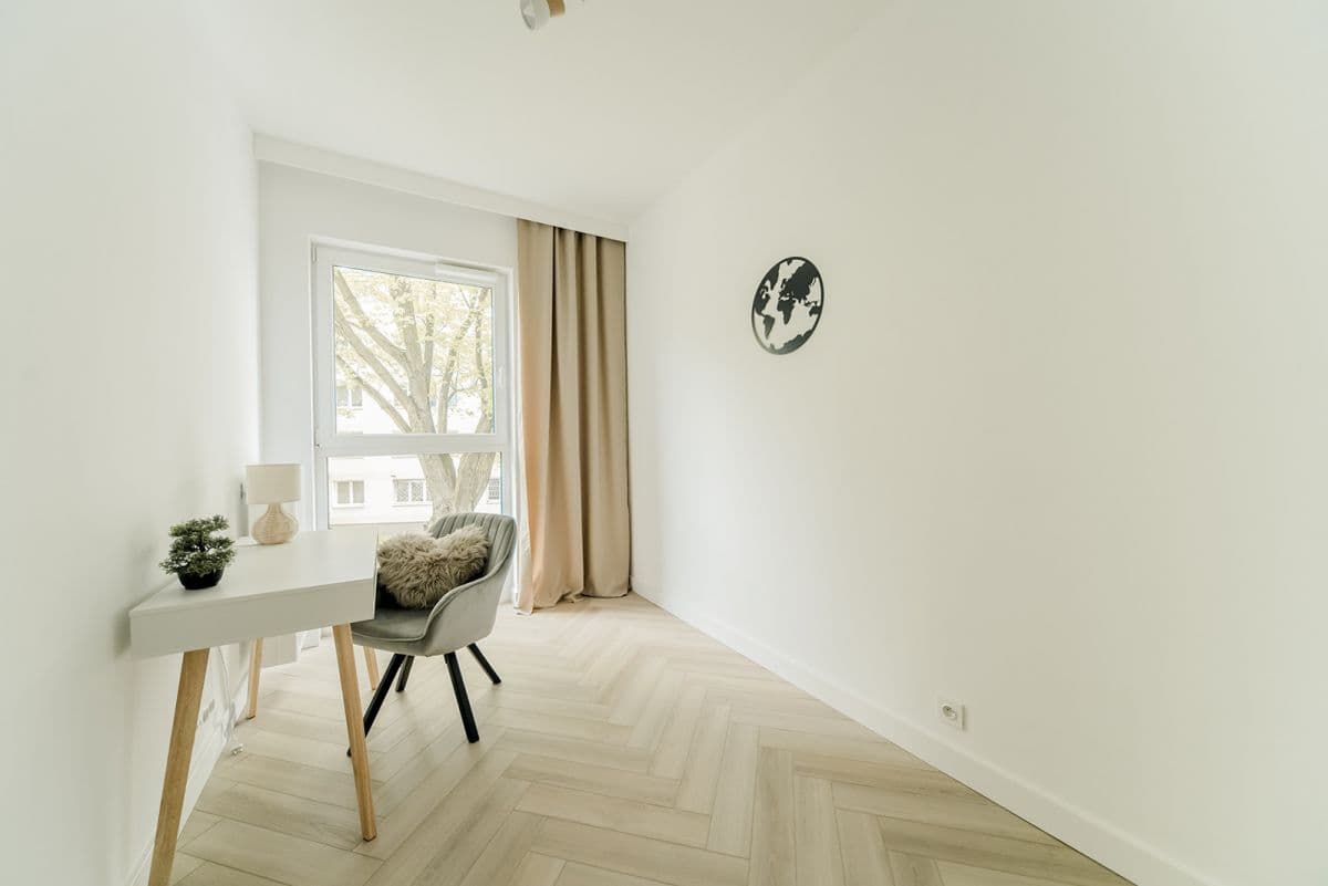 Modern 3-room apartment near Park Znicza – 13
