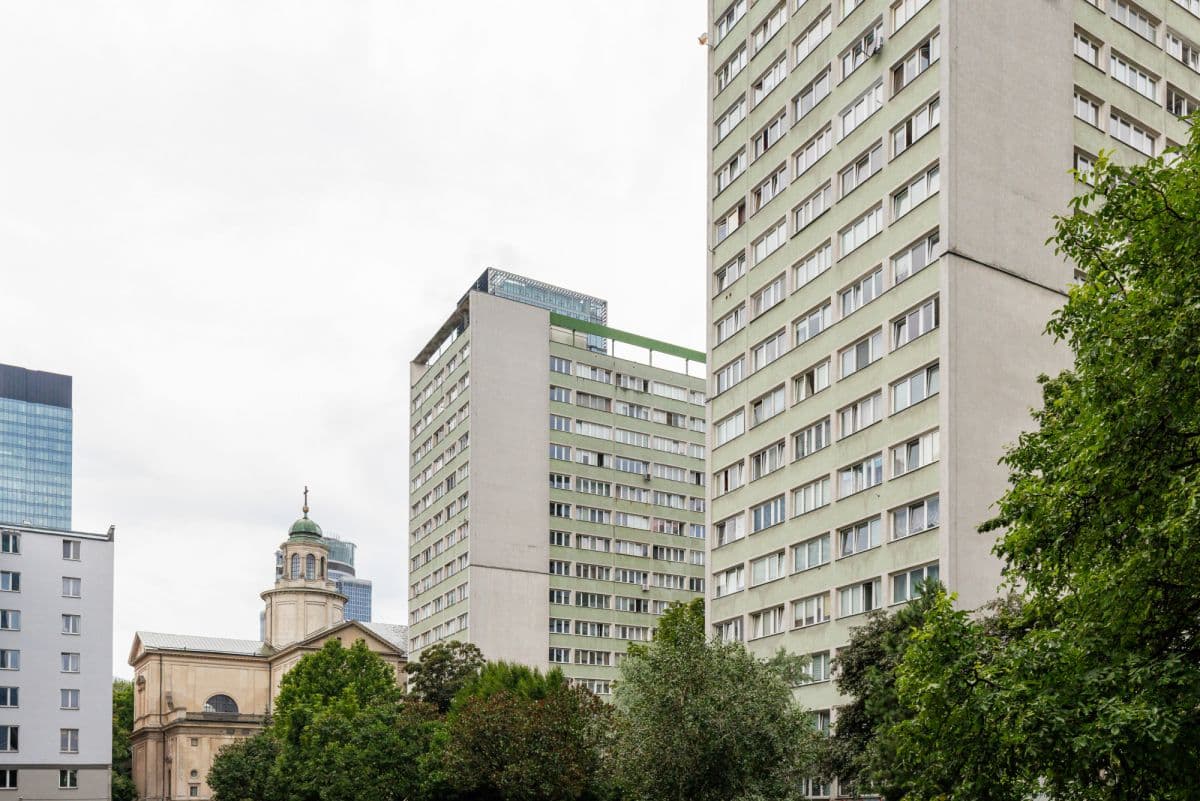 Studio with skyline view in central Warsaw – 14