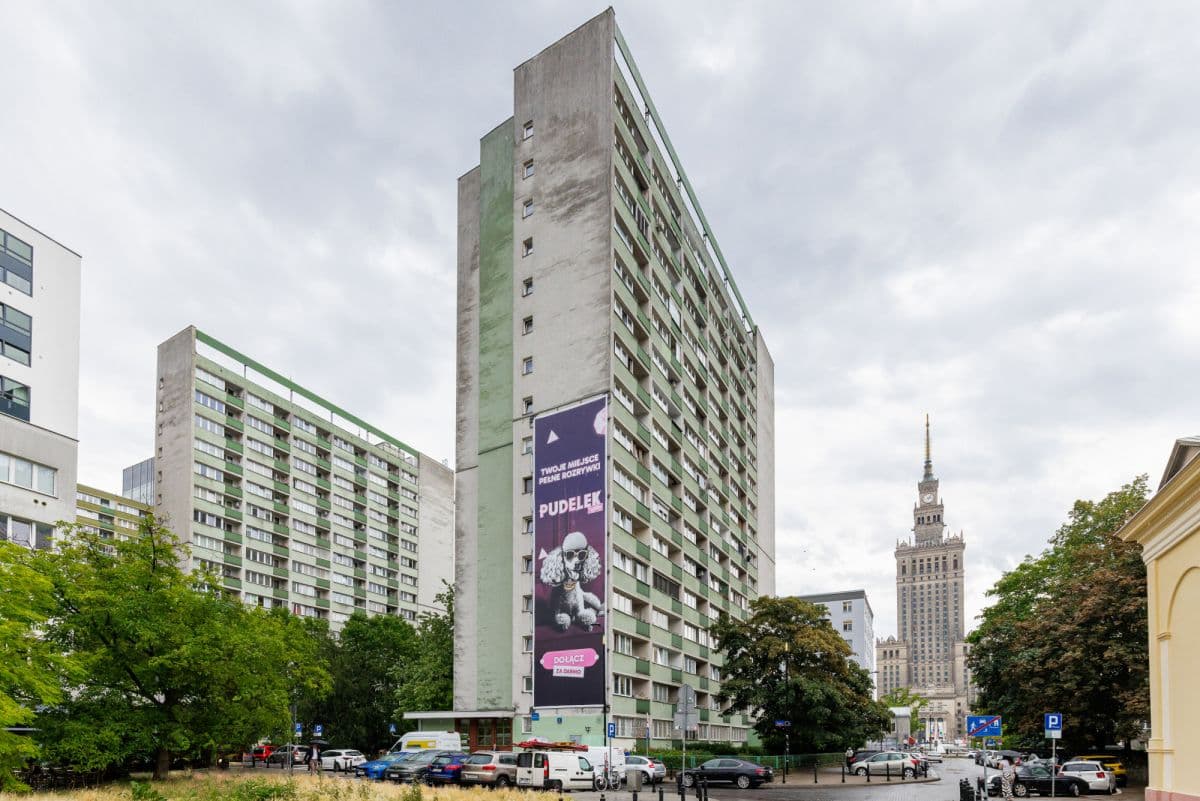 Studio with skyline view in central Warsaw – 16
