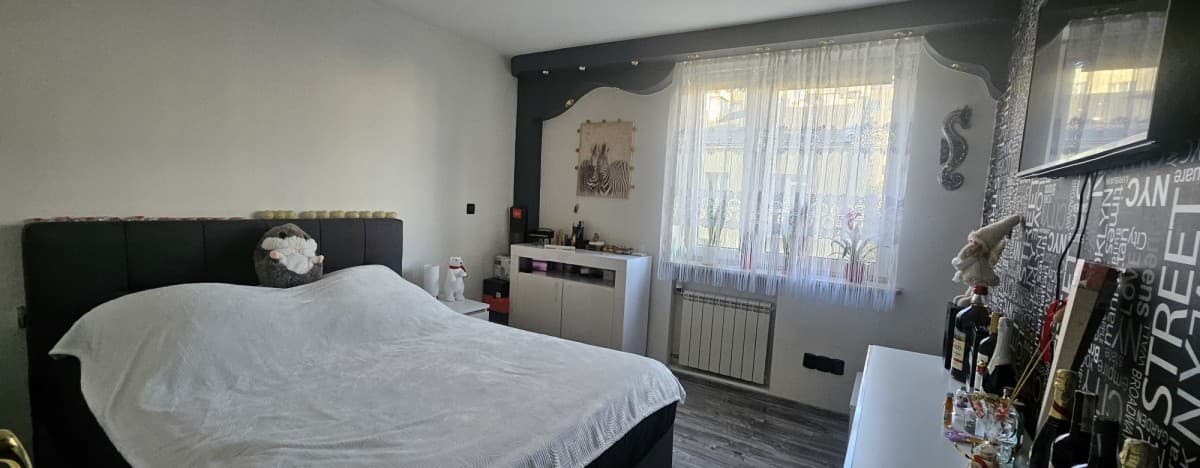 Functional 2-bedroom apartment with large balcony – 2