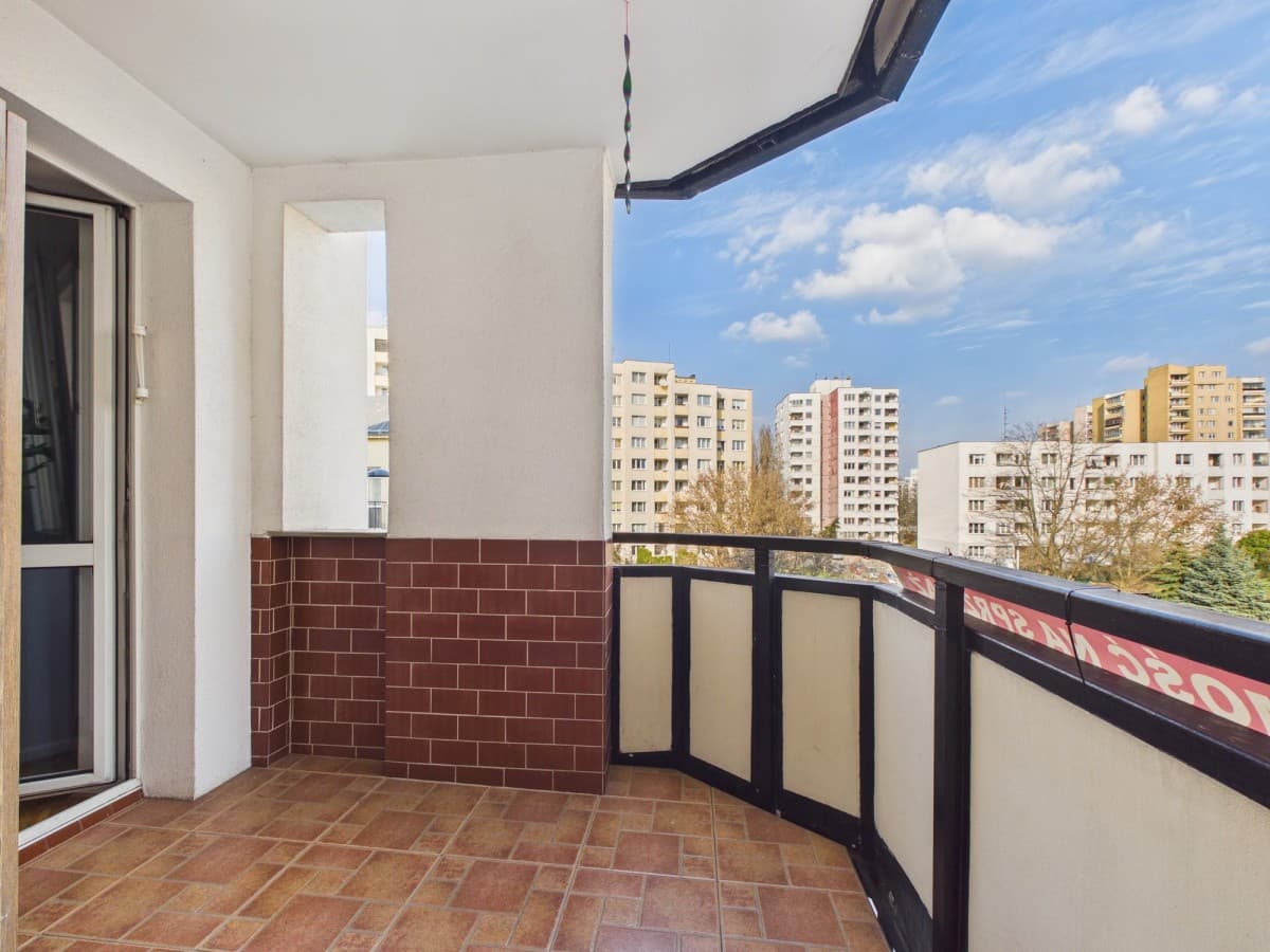 Functional 2-bedroom apartment with large balcony – 8