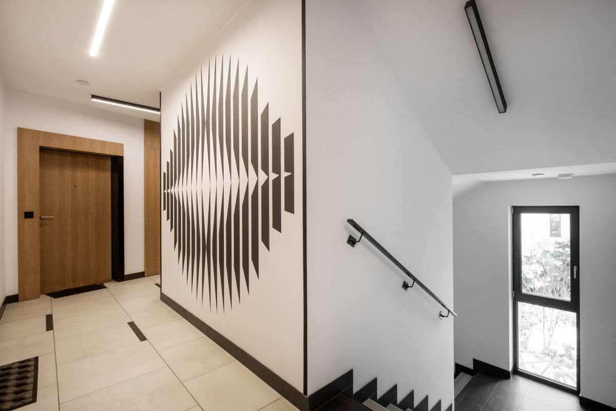 Modern furnished apartment in Warsaw's Włochy – 11