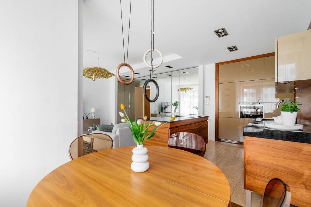 Spacious apartment with 35 m² terrace in Wilanów – 4