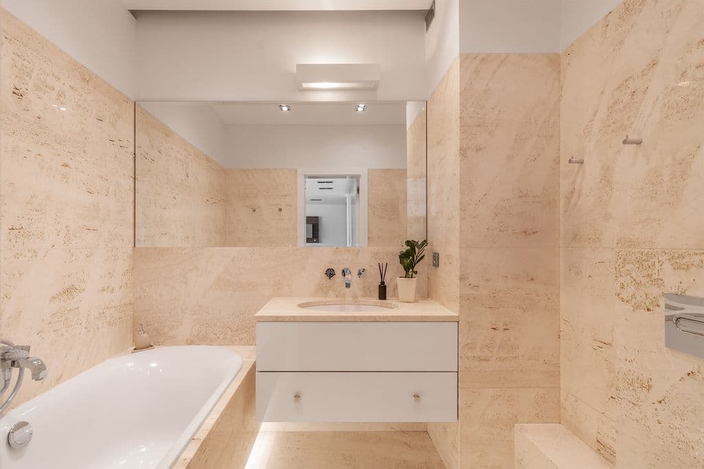 Spacious apartment with 35 m² terrace in Wilanów – 8