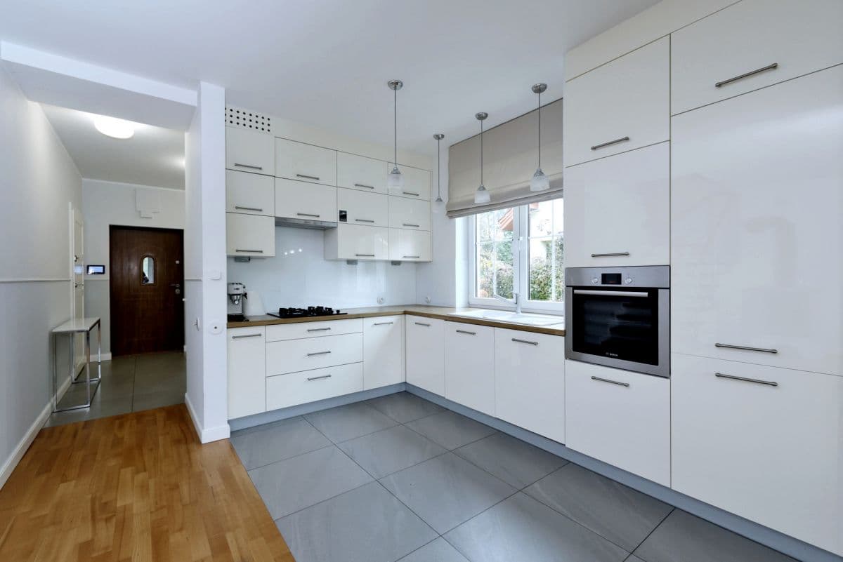 Spacious end-of-row house in Białołęka – 3