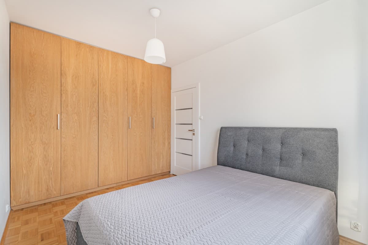 Bright 2-room apartment by Wawrzyszew Metro – 3