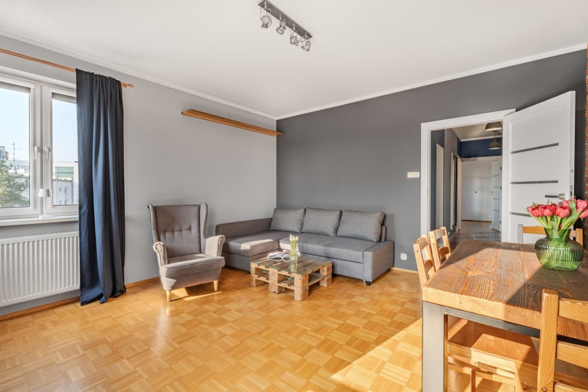 Bright 2-room apartment by Wawrzyszew Metro – 16