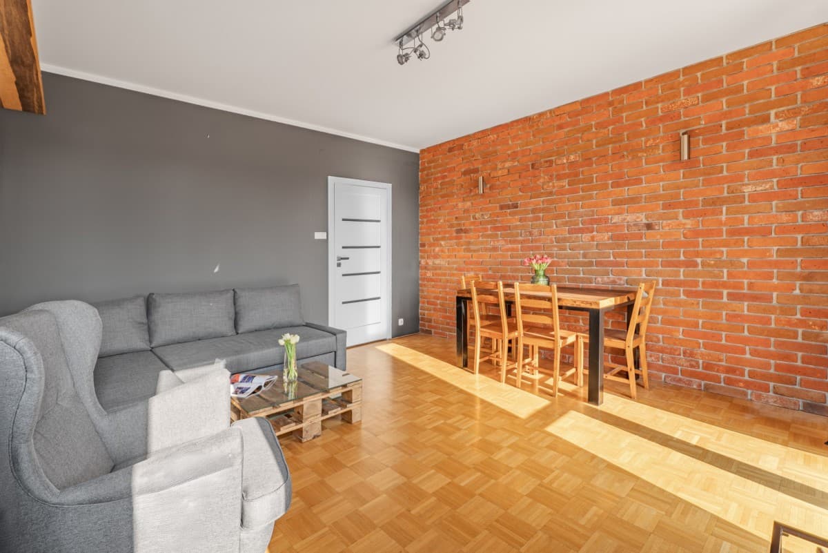 Bright 2-room apartment by Wawrzyszew Metro – 17