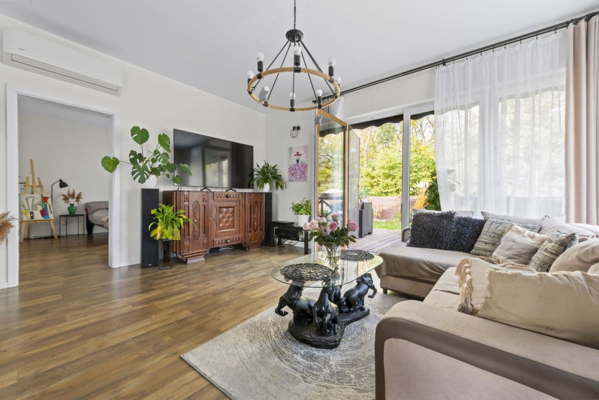 Spacious family home with beautiful garden in Ciszyca – 1