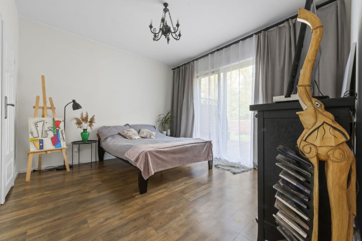 Spacious family home with beautiful garden in Ciszyca – 6