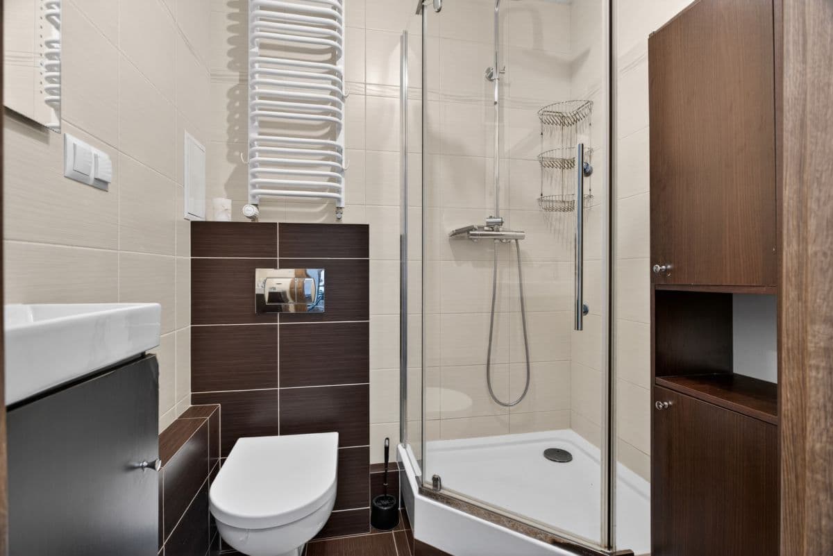 Modern 2-room apartment in tranquil Mokotów – 6