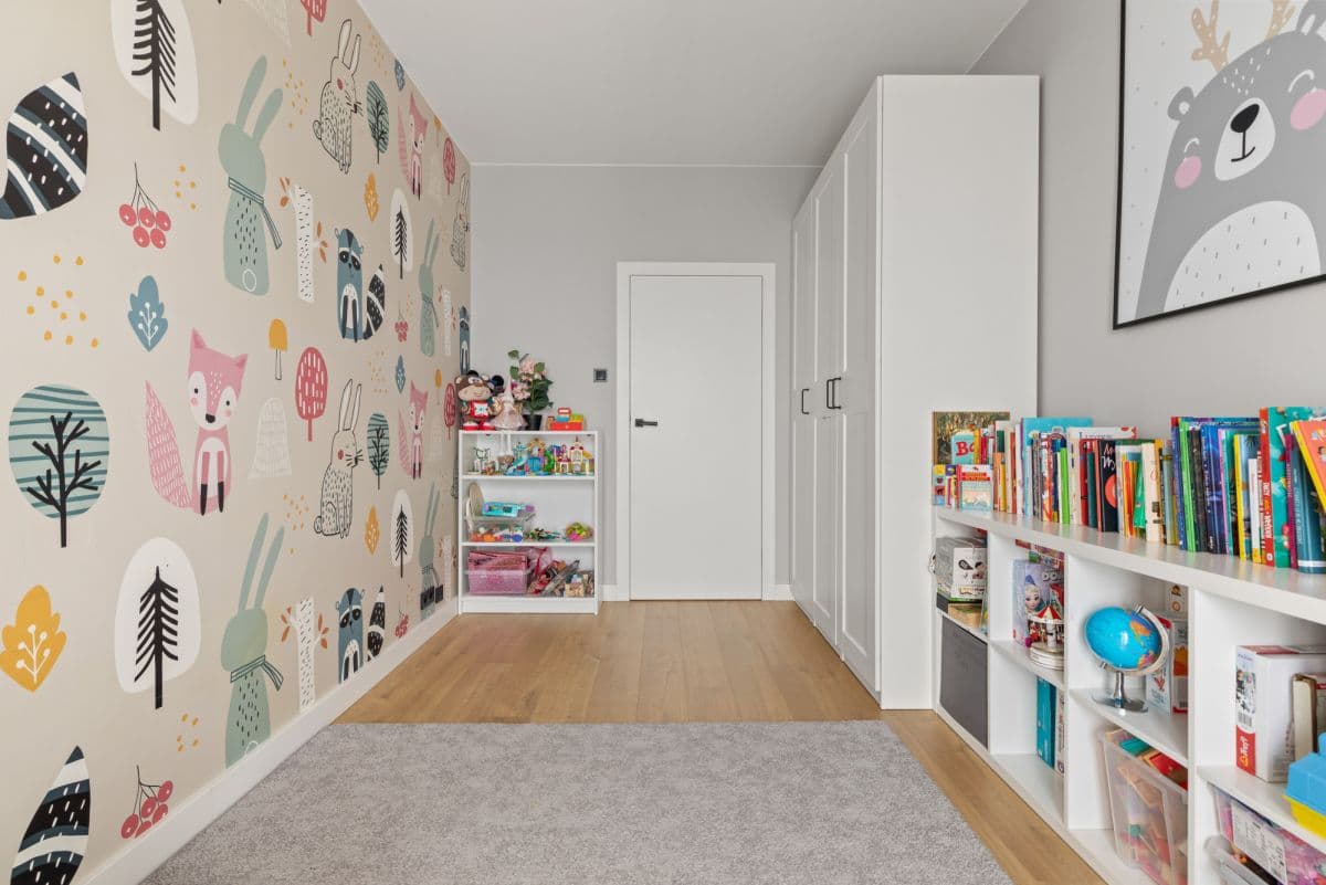 Spacious apartment with panoramic city views – 8