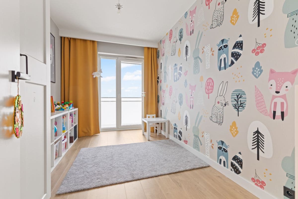 Spacious apartment with panoramic city views – 9