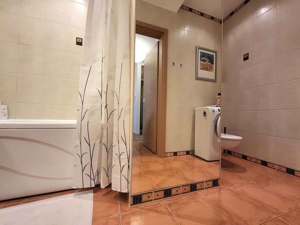 Cozy apartment in secure Saska Kępa area – 12