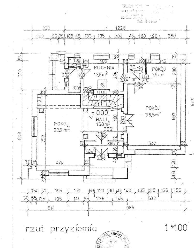 Historic building for rent with 15 parking spaces – 20