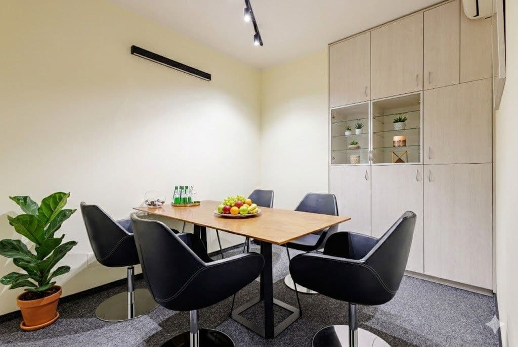 Functional office space in the heart of Warsaw – 4