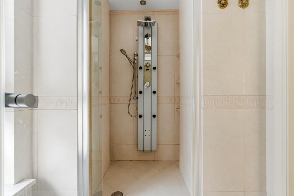 Penthouse with panoramic views in central Warsaw – 16