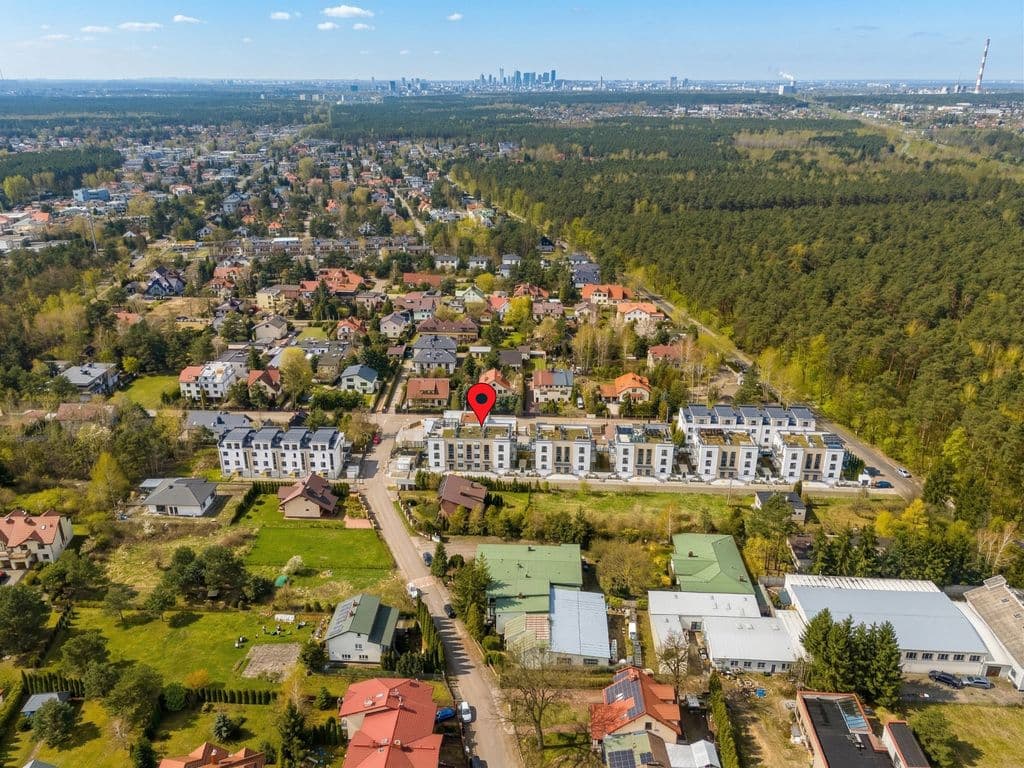 Spacious duplex apartment in green Wesoła – 19