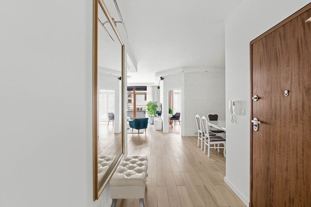 Spacious apartment with dual terraces in Wilanów – 10