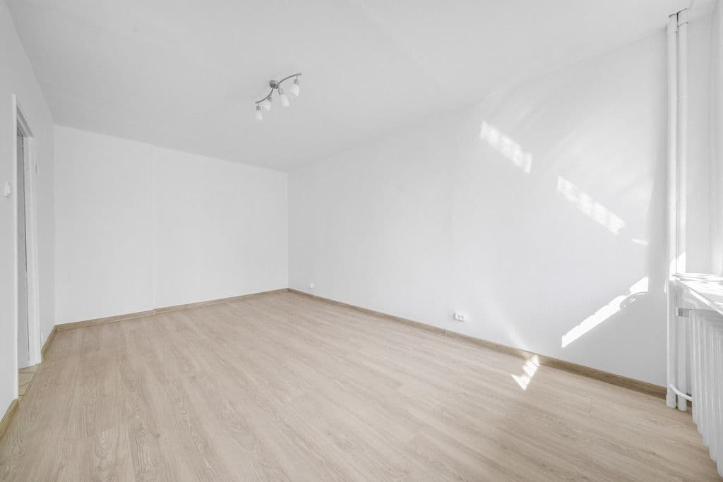 Ready to move in: 2 rooms in Targówek – 2