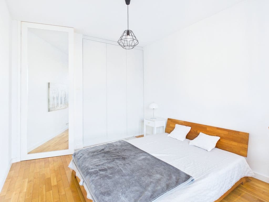 Comfortable 2-room apartment with spacious storage – 8