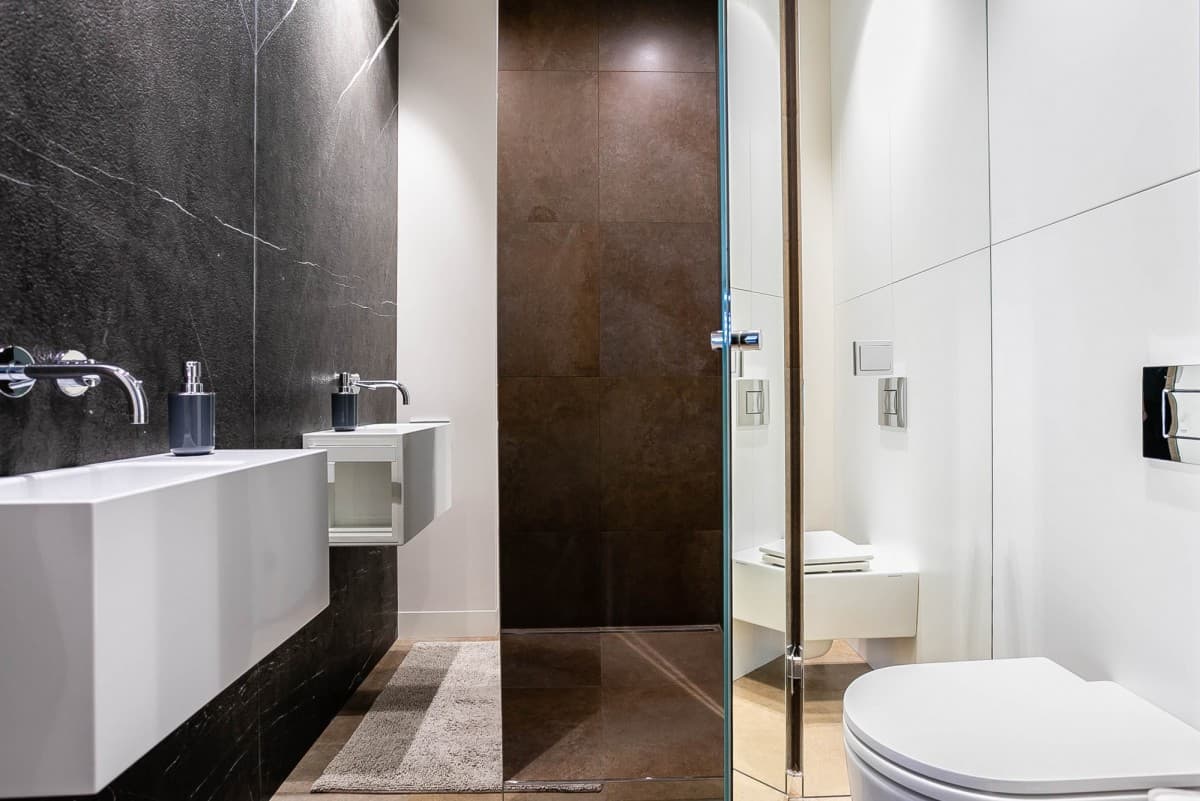 Przestronne 4-pokojowe mieszkanie z tarasem przy Grzybowskiej – 13