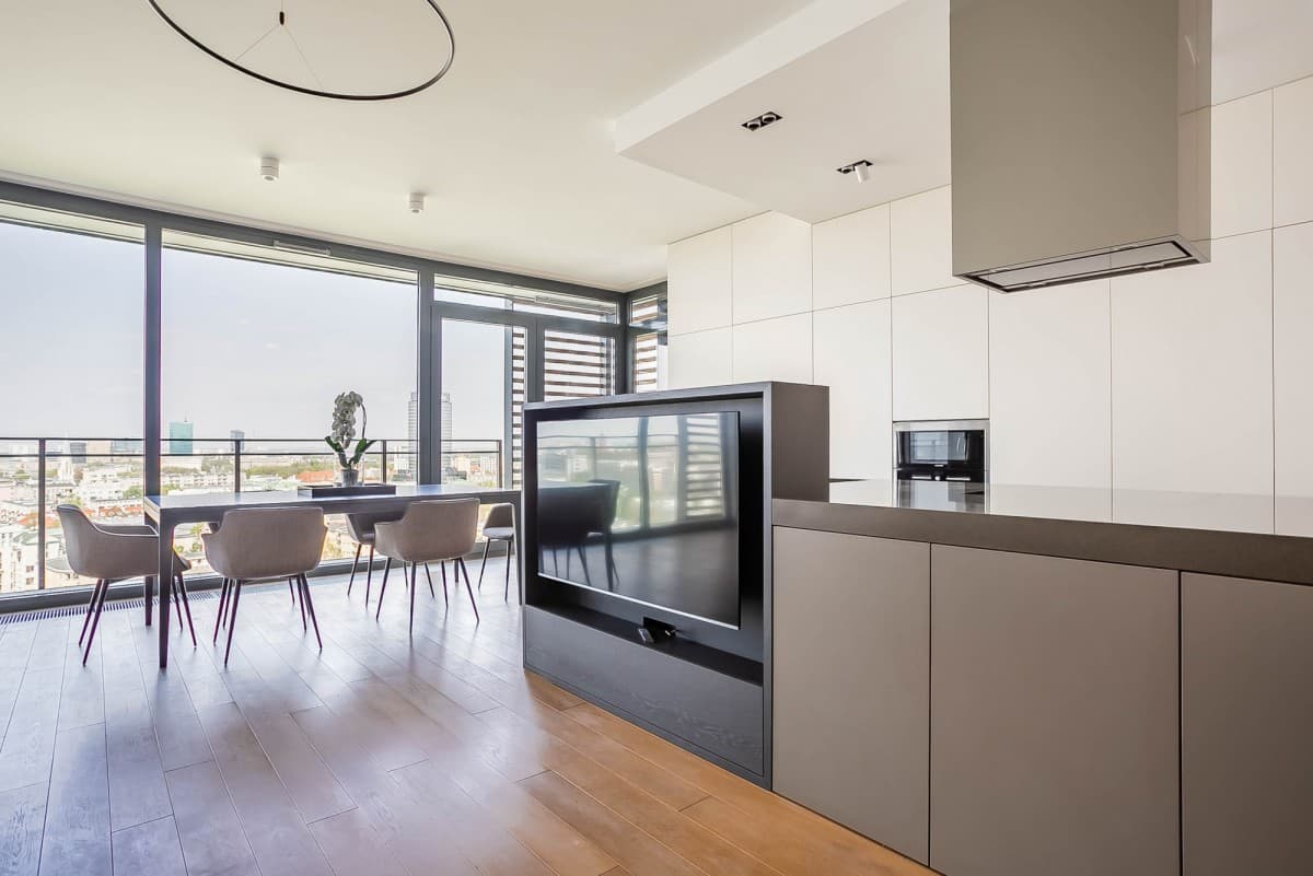 Przestronne 4-pokojowe mieszkanie z tarasem przy Grzybowskiej – 5