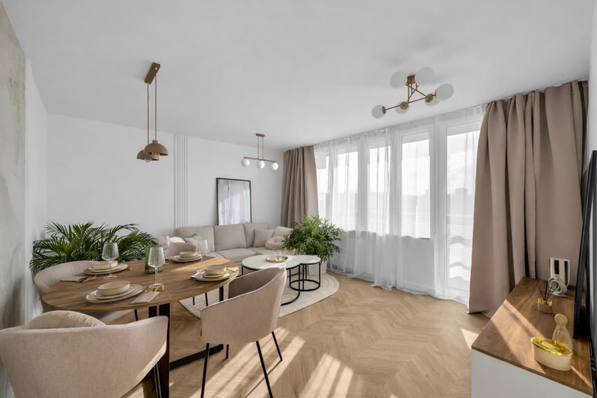 Spacious, fully renovated 4-room apartment in Bielany – 1