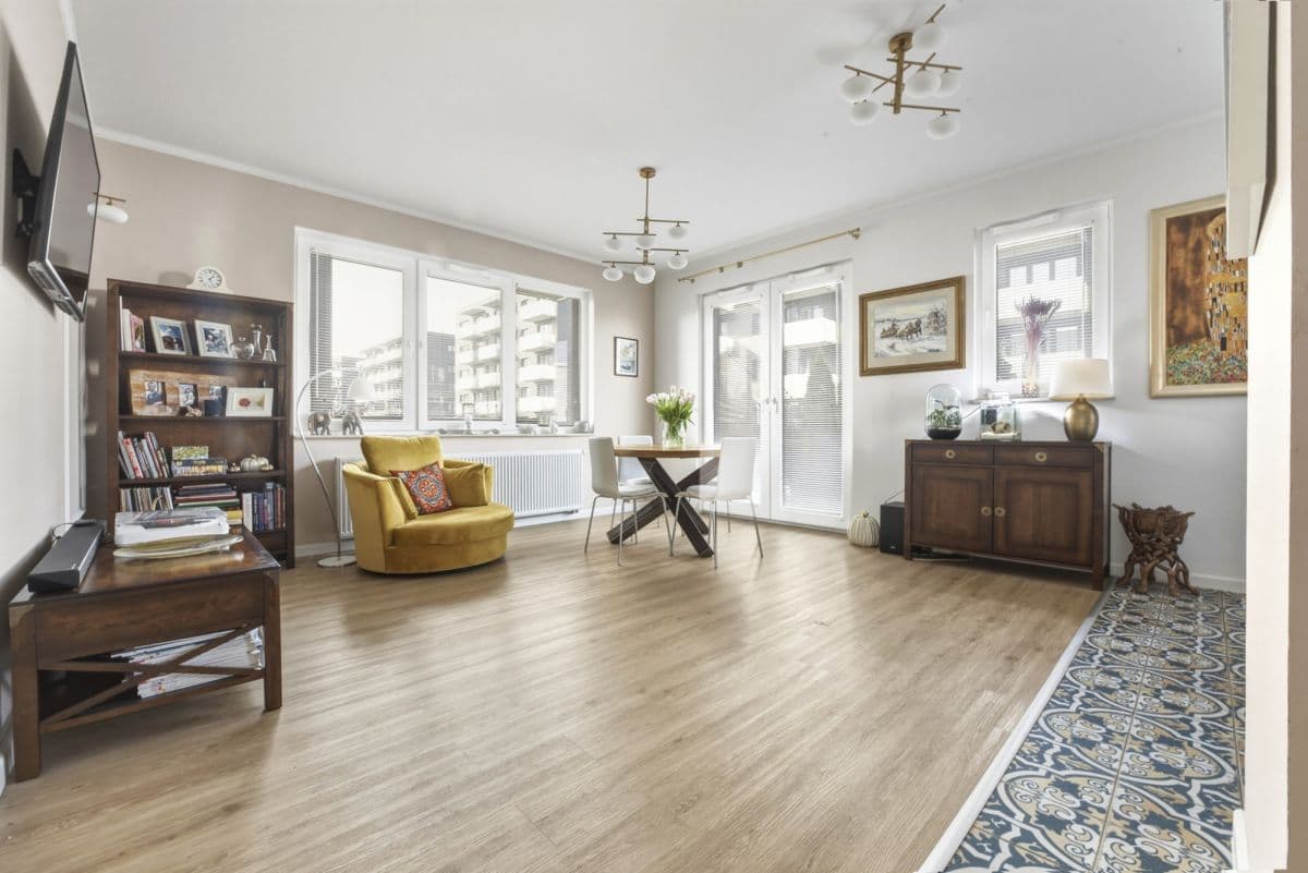 Modern apartment with private garden in Wilanów – 2