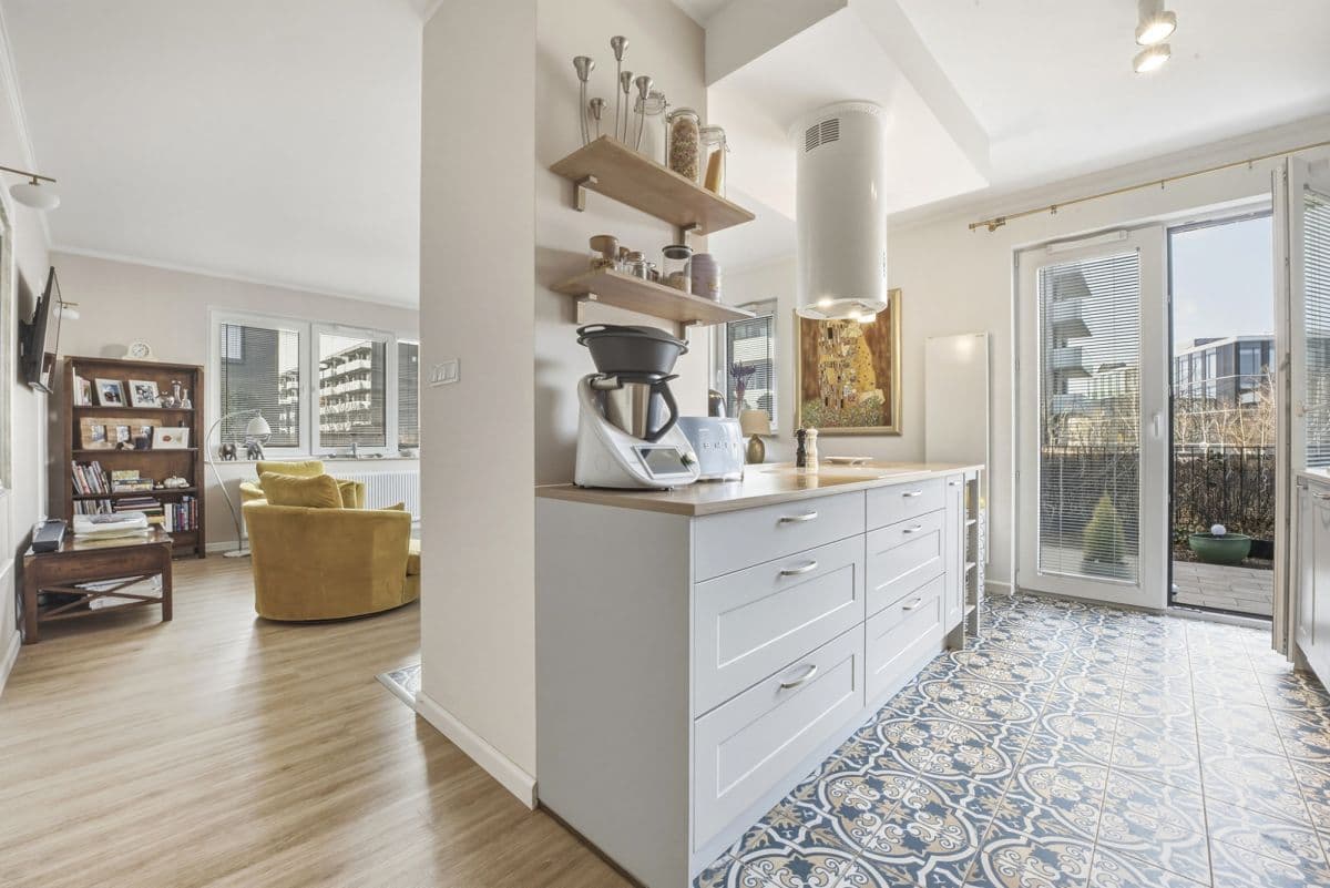 Modern apartment with private garden in Wilanów – 7