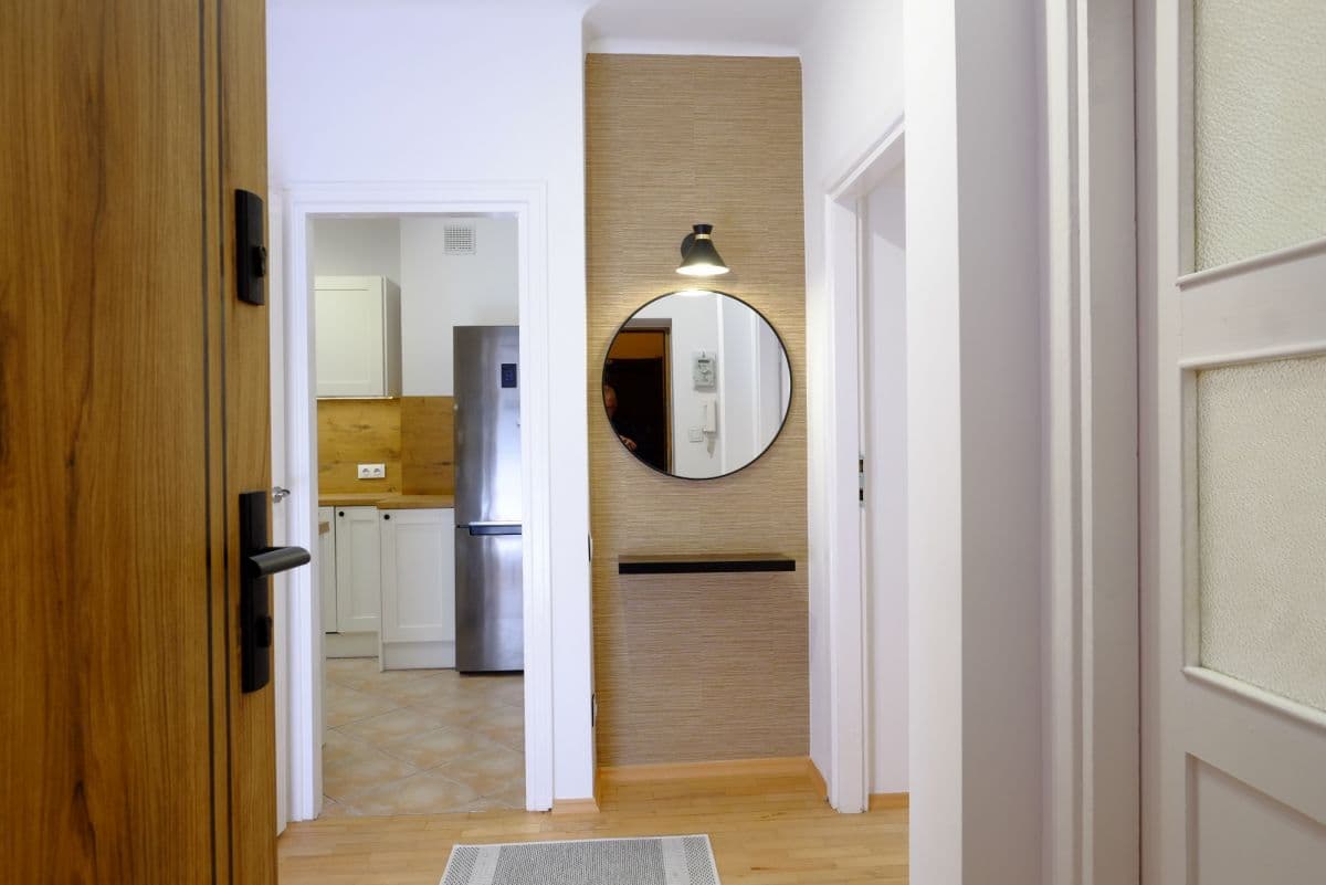 Sunny 2-room flat near Moczydło Park – 3