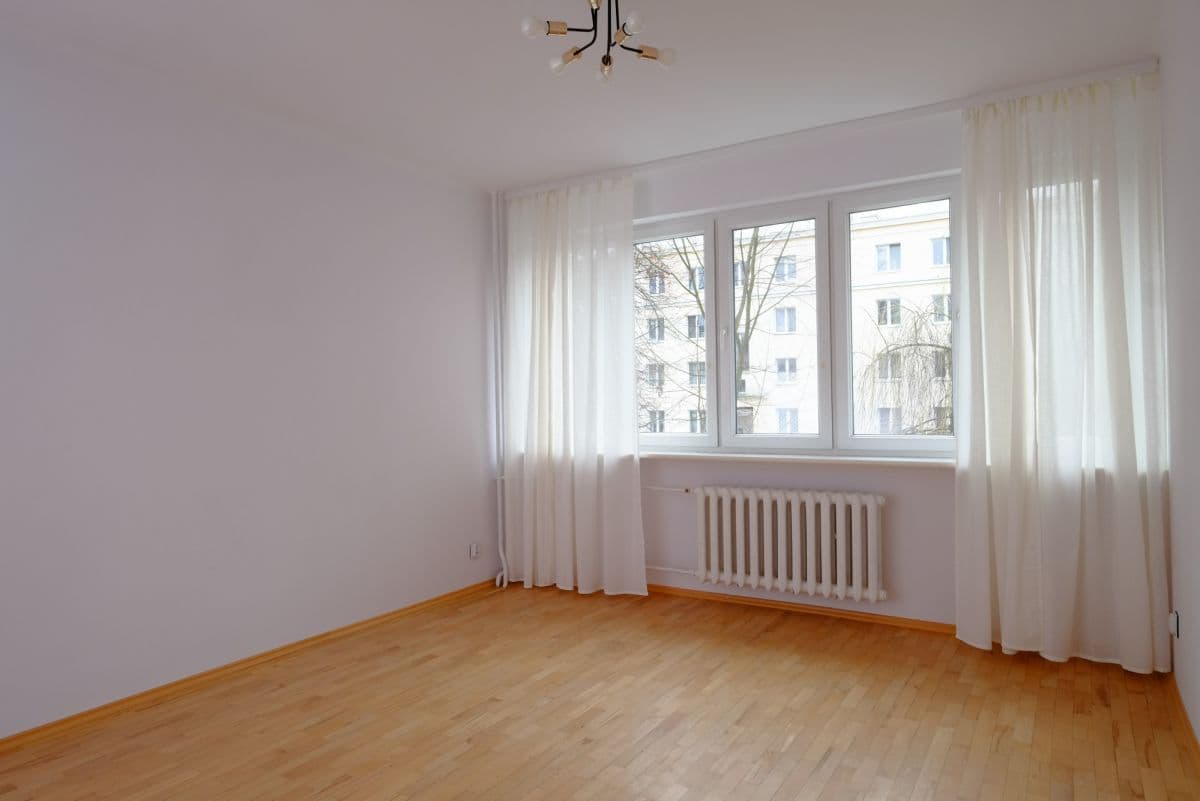 Sunny 2-room flat near Moczydło Park – 1