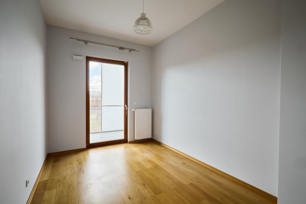 Spacious 3-room apartment with city views – 7