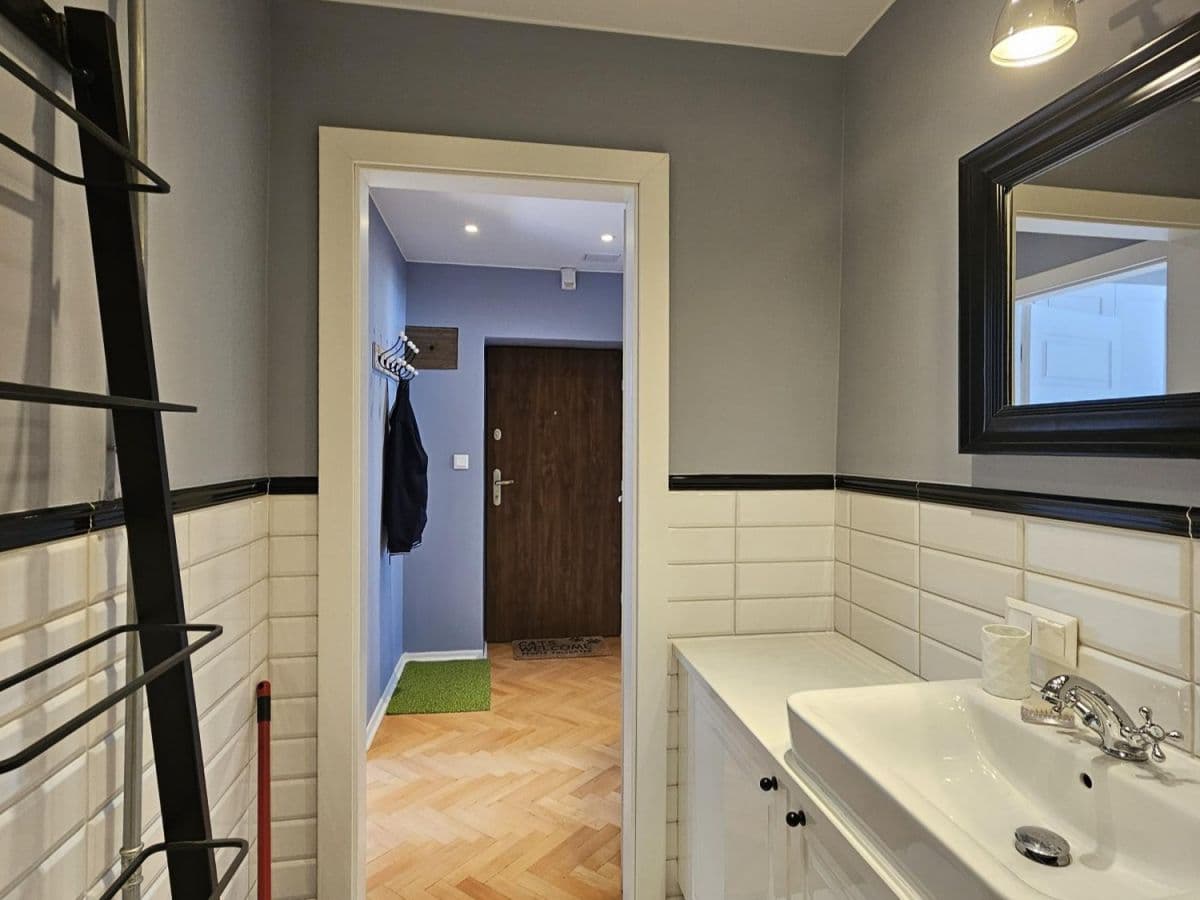 Urokliwe mieszkanie 2-pokojowe w centrum Warszawy – 13