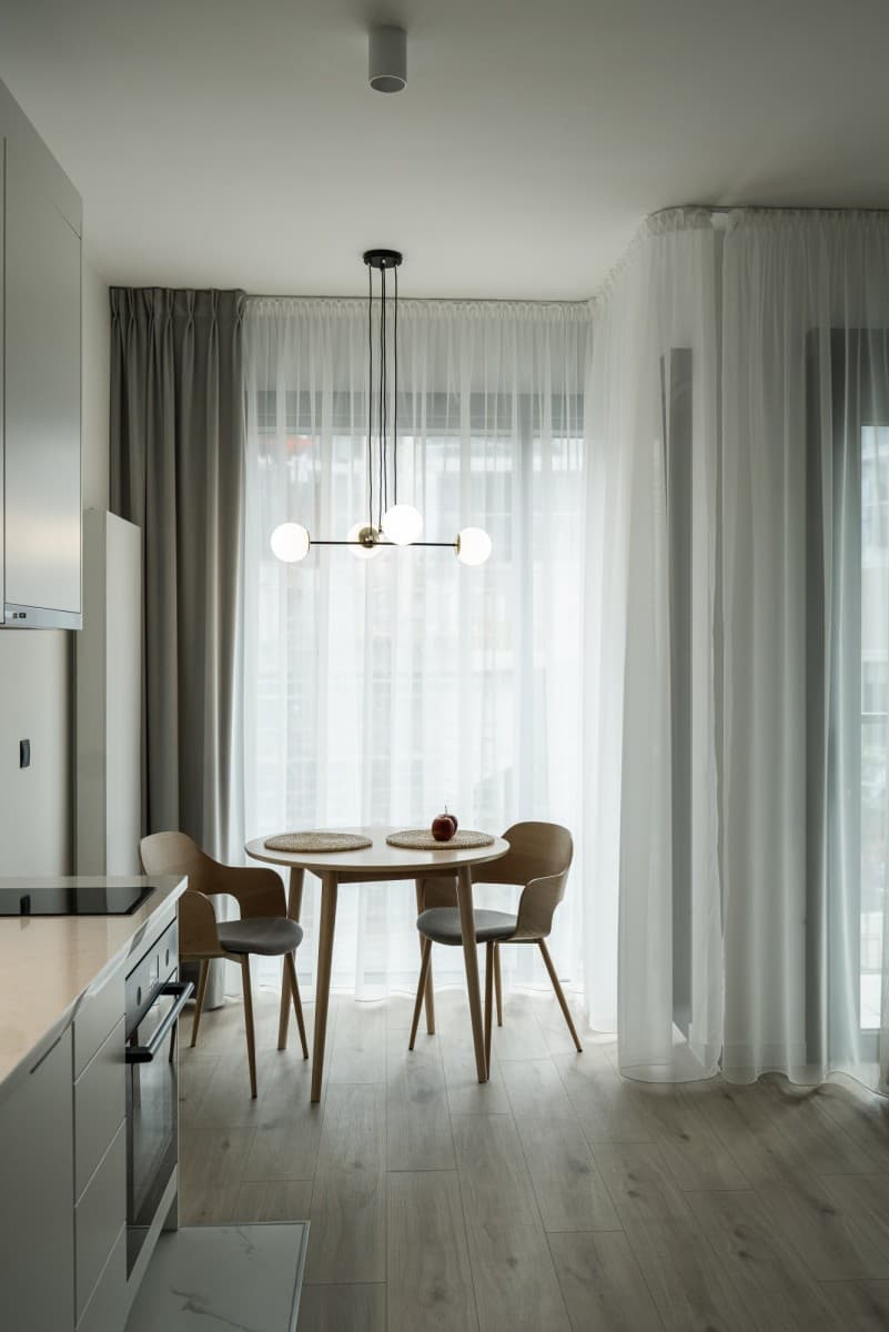 Stylish 33 m² apartment in prime Warsaw location – 1