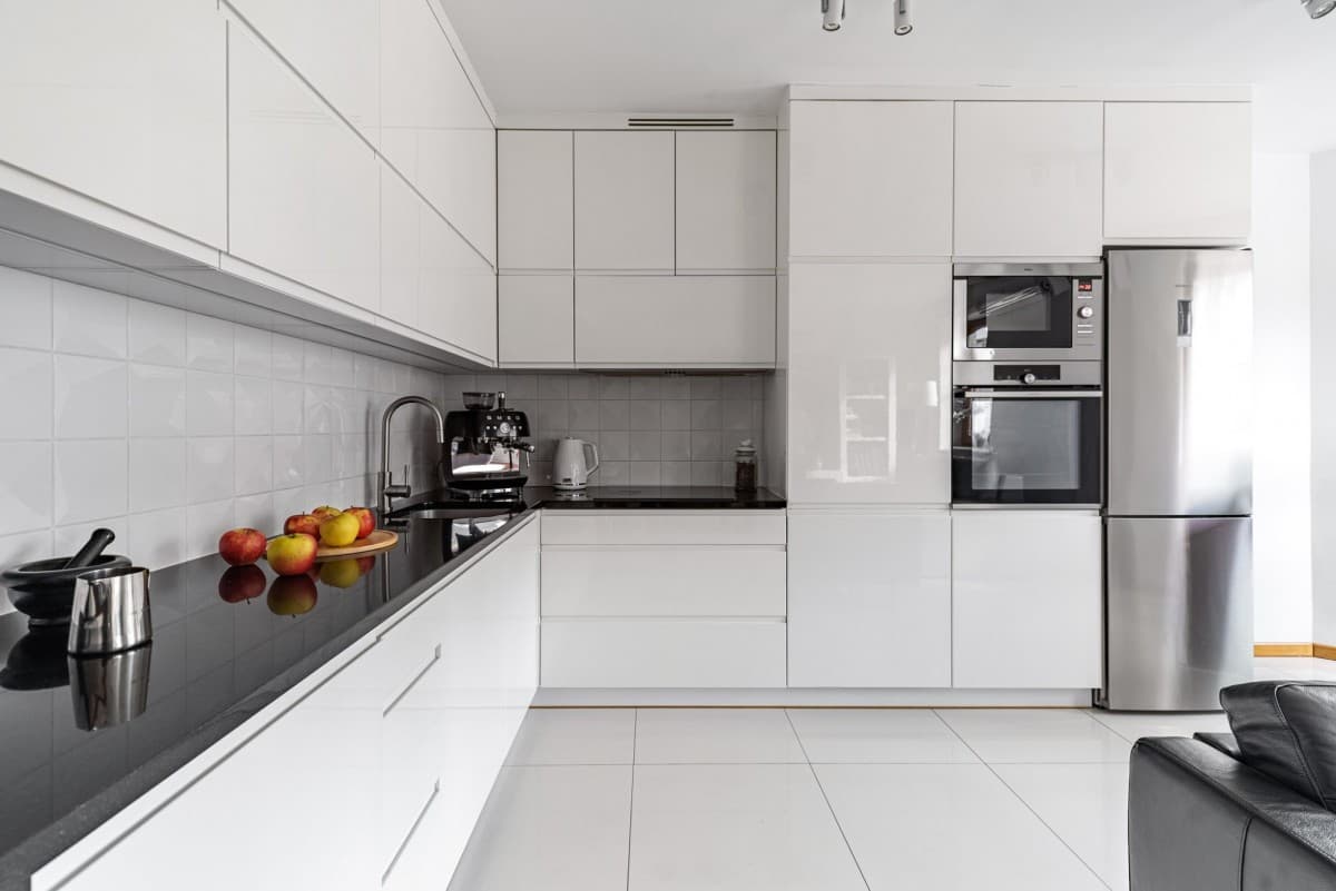Bright, functional 1st-floor apartment ready to move in – 3