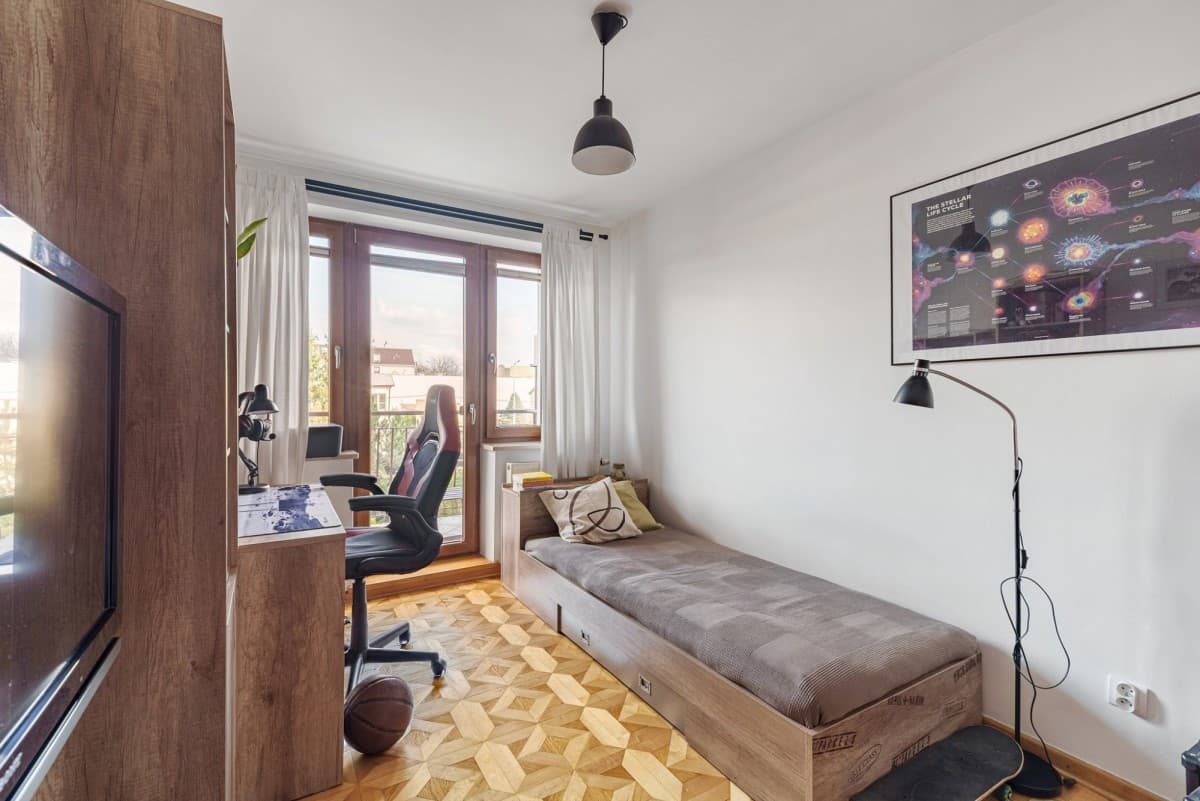 Bright, functional 1st-floor apartment ready to move in – 8