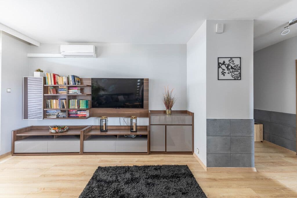 Spacious 4-room apartment with private sauna – 4