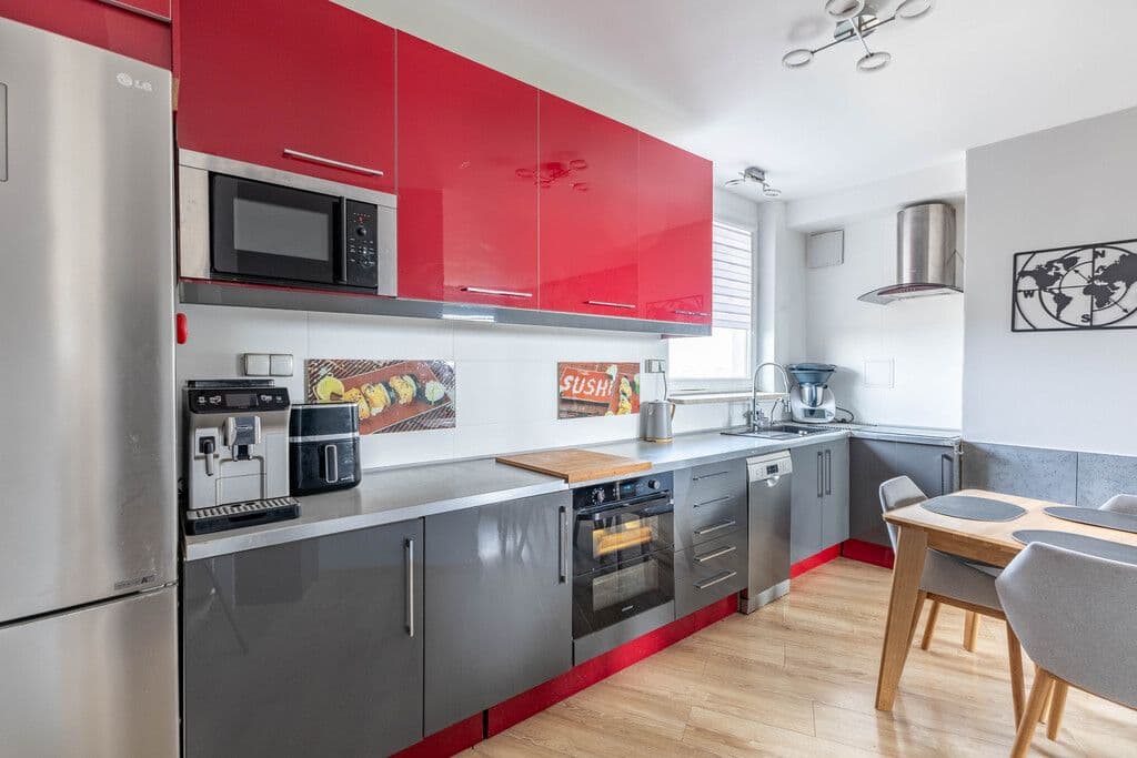 Spacious 4-room apartment with private sauna – 6