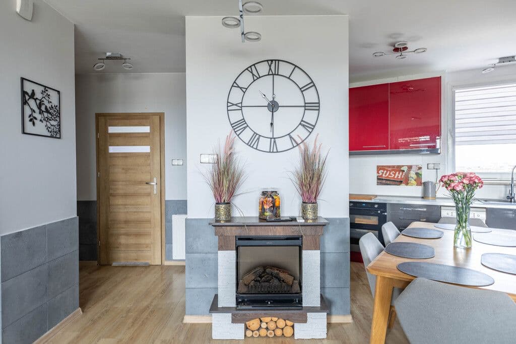 Spacious 4-room apartment with private sauna – 8