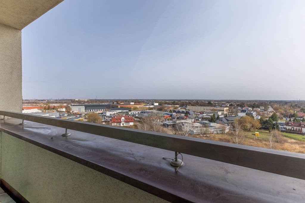 Spacious 4-room apartment with private sauna – 18