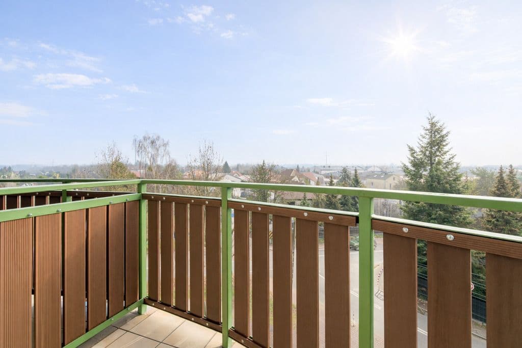 Spacious 3-room apartment with two balconies in Ursus – 6