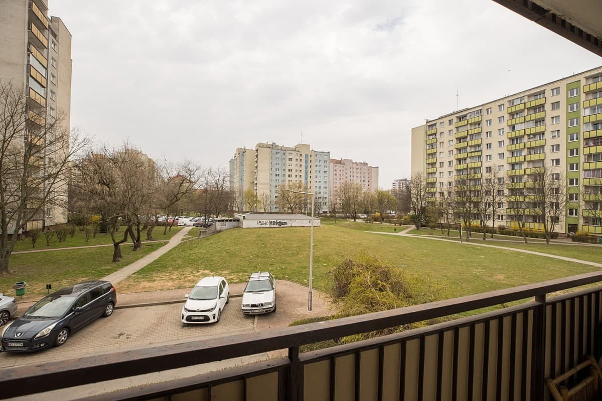 Spacious family-friendly apartment in Bemowo – 3