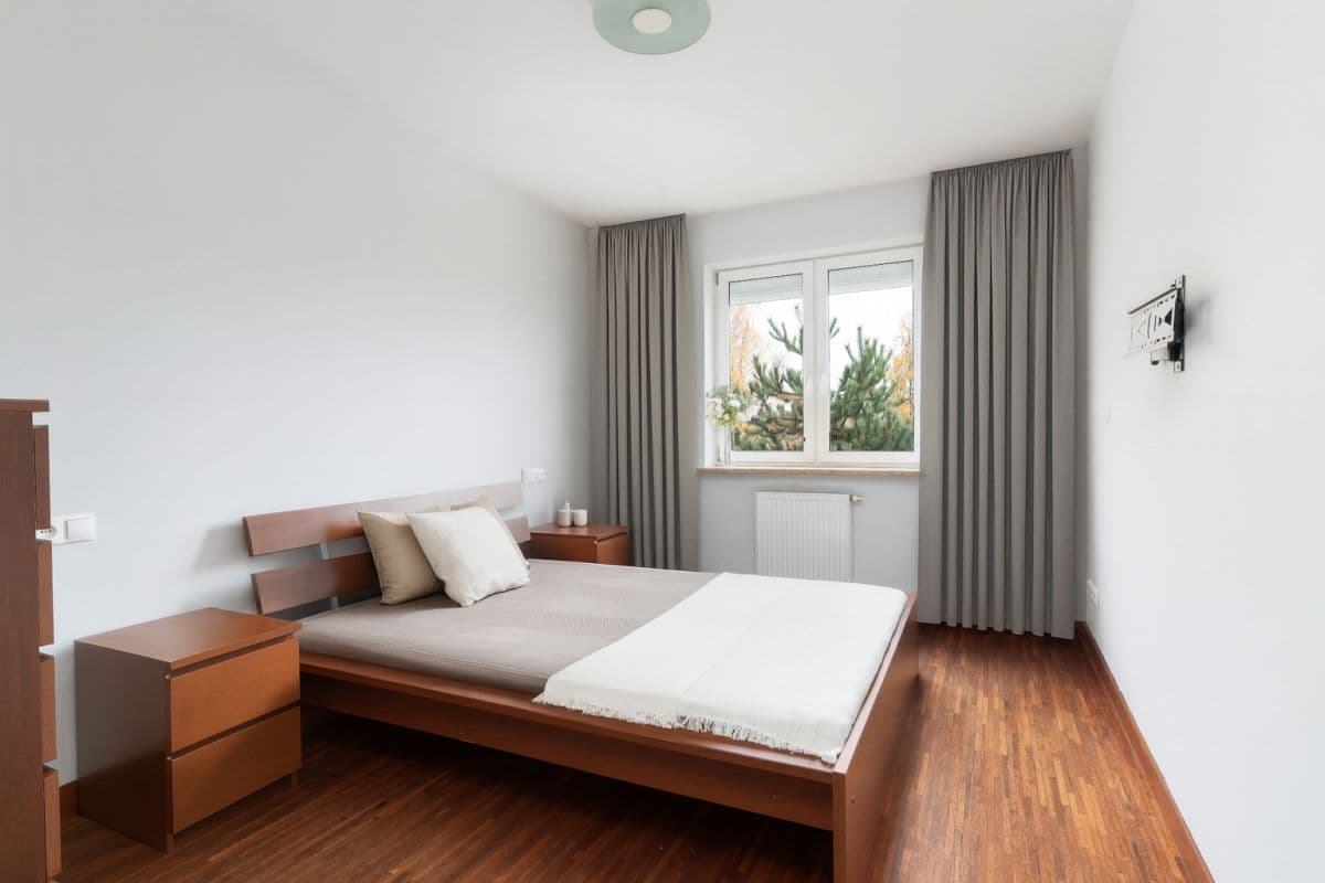 Spacious apartment with option for 4 rooms – 11