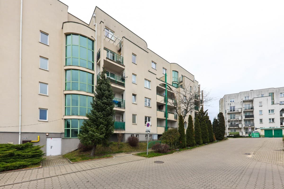 Spacious eco-friendly apartment in a gated community – 1