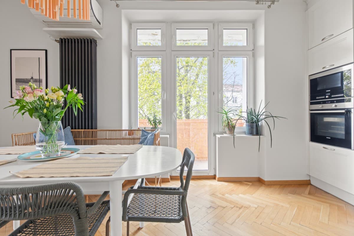 Spacious 107m2 apartment near Żywiciela Park – 4